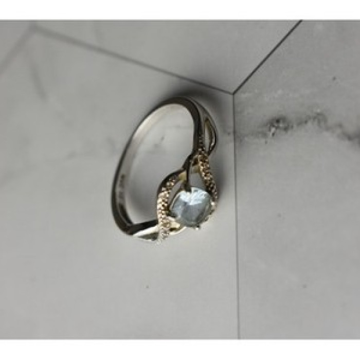 925 Sterling Silver Blue Spinel & CZ Ring Size 9