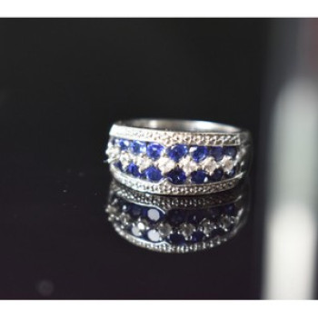 925 Sterling Silver London Blue & White Topaz Ring Size 6.5