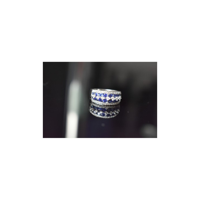 925 Sterling Silver London Blue & White Topaz Ring Size 6.5