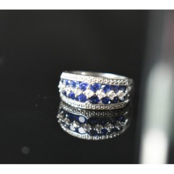 925 Sterling Silver London Blue & White Topaz Ring Size 6.5