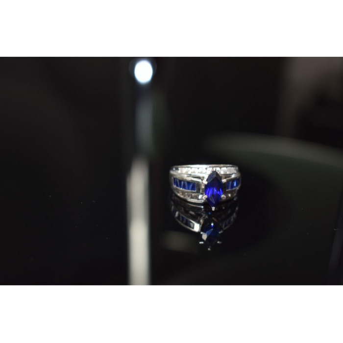 925 Sterling Silver London Blue & White Topaz Ring Size 6.5