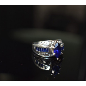 925 Sterling Silver London Blue & White Topaz Ring Size 6.5
