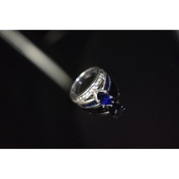 925 Sterling Silver London Blue & White Topaz Ring Size 6.5