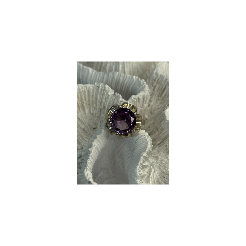925 Sterling Silver Amethyst Ring Size 6.5