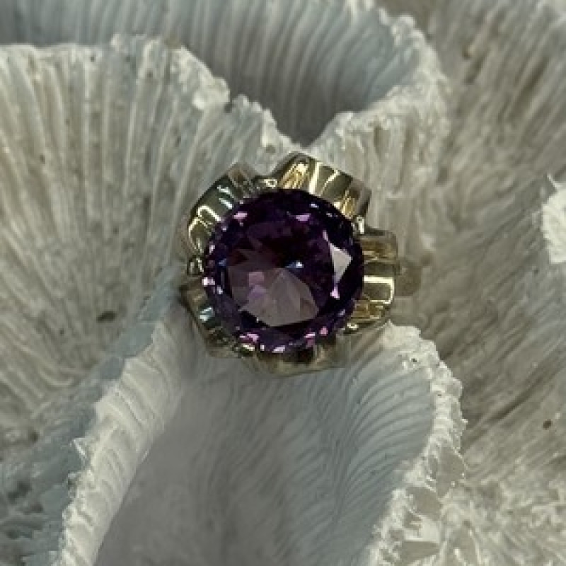 925 Sterling Silver Amethyst Ring Size 6.5