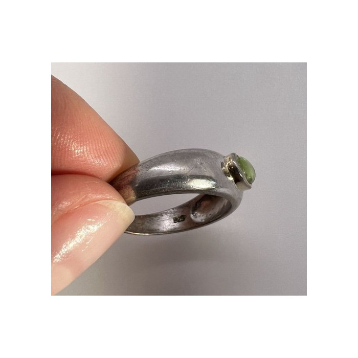 925 Sterling Silver & Green Agate Ring Size 8