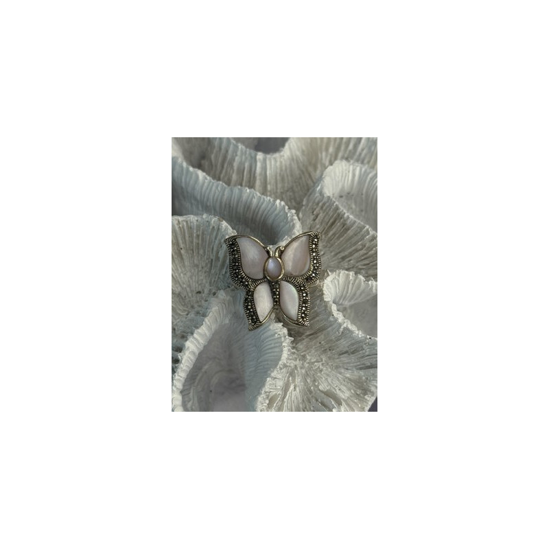 925 Sterling Silver Pink Abalone & Marcasite Butterfly Ring Size 7