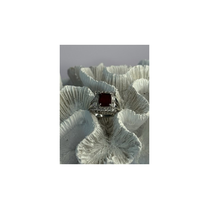 925 Sterling Silver Topaz & Beryl Ring Size 8