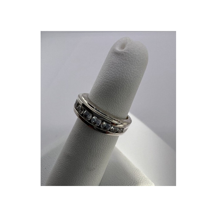 925 Sterling Silver & CZ Ring Size 4