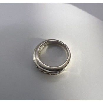 925 Sterling Silver & CZ Ring Size 4