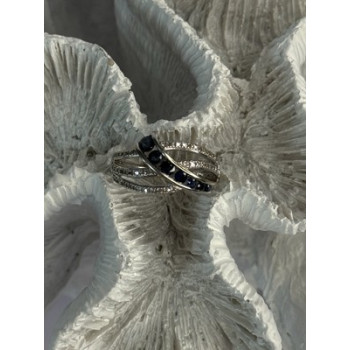 10K WHITE GOLD SAPPHIRE & DIAMOND RING SIZE 7