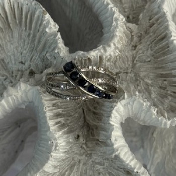 10K White Gold Sapphire & Diamond Ring Size 7