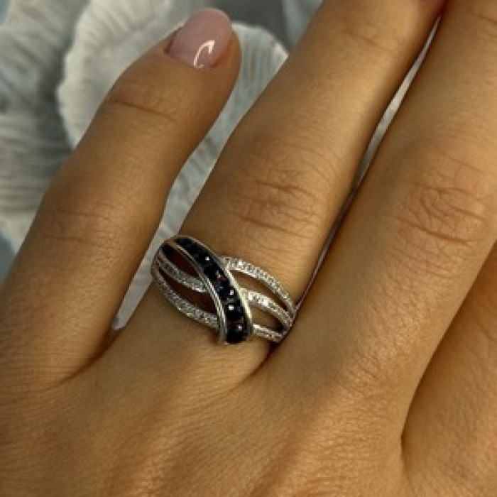 10K White Gold Sapphire & Diamond Ring Size 7