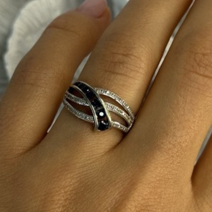 10K White Gold Sapphire & Diamond Ring Size 7