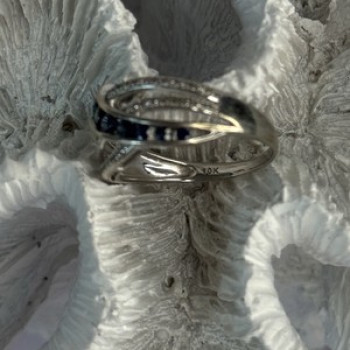 10K White Gold Sapphire & Diamond Ring Size 7