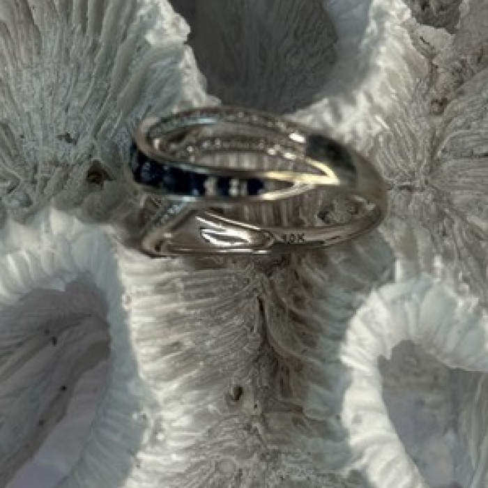 10K White Gold Sapphire & Diamond Ring Size 7