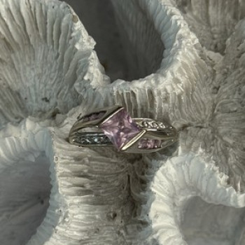 10K White Gold Pink Topaz & Diamond Ring Size 7