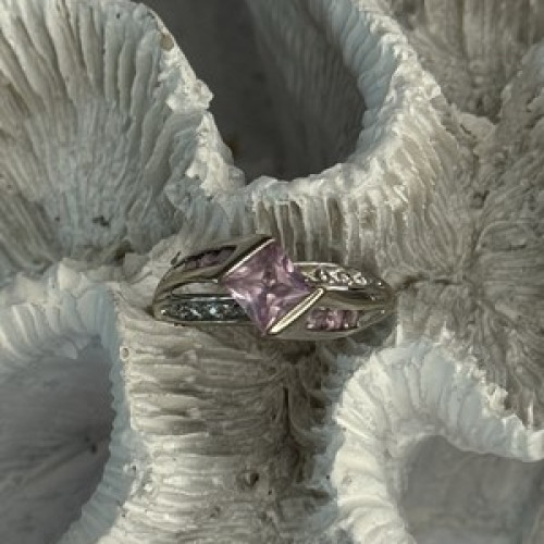 10K White Gold Pink Topaz & Diamond Ring Size 7