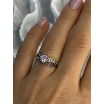 10K WHITE GOLD PINK TOPAZ & DIAMOND RING SIZE 7