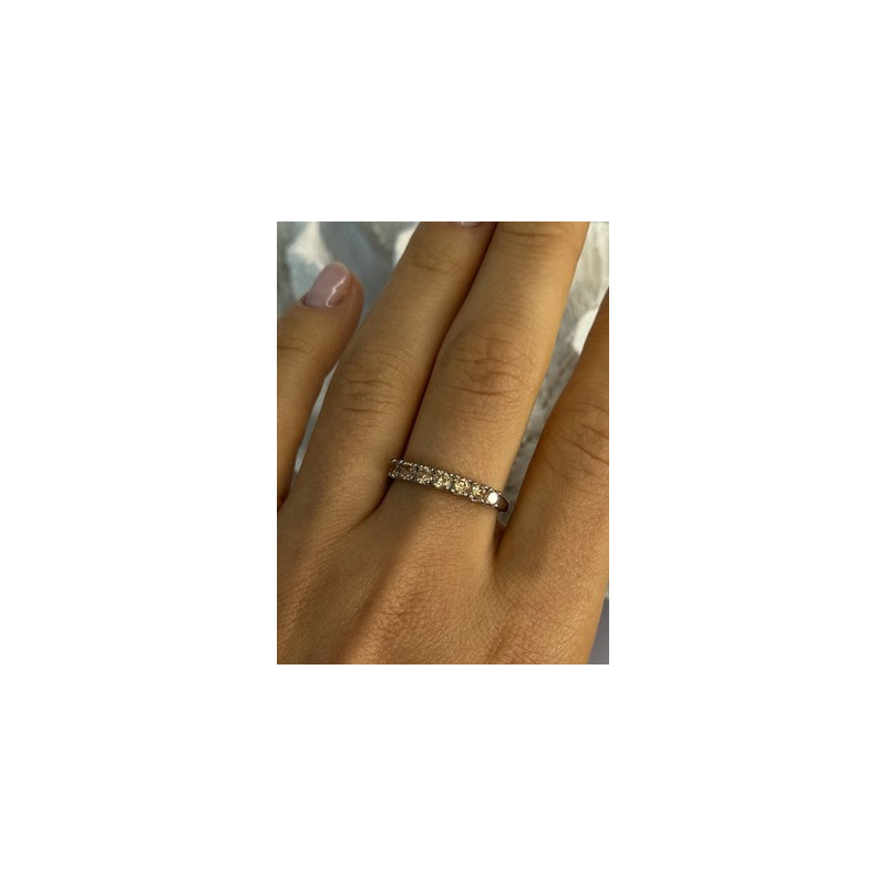 925 Sterling Silver Shiny CZ Ring Size 10