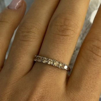 925 Sterling Silver Shiny CZ Ring Size 10