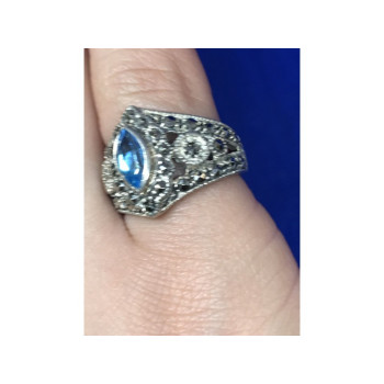 925 Sterling Silver Blue Spinel & Marcasites Ring Size 5.5
