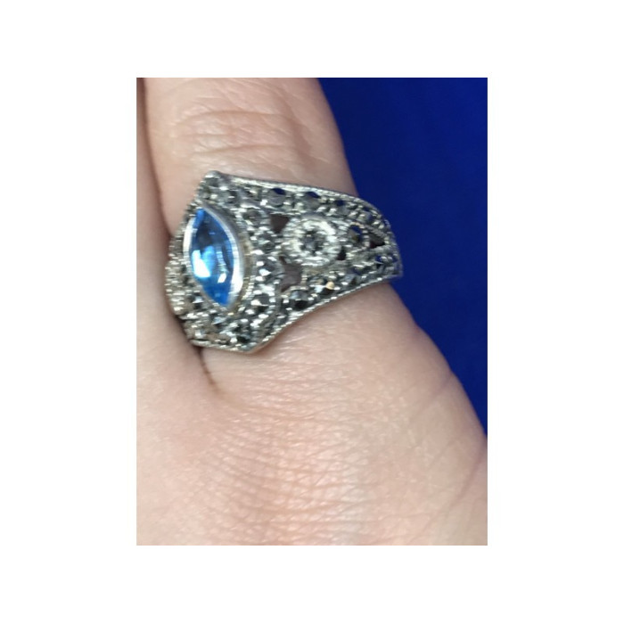 925 Sterling Silver Blue Spinel & Marcasites Ring Size 5.5