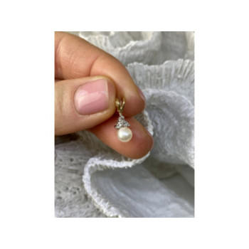14K YELLOW GOLD PEARL & DIAMONDS PENDANT