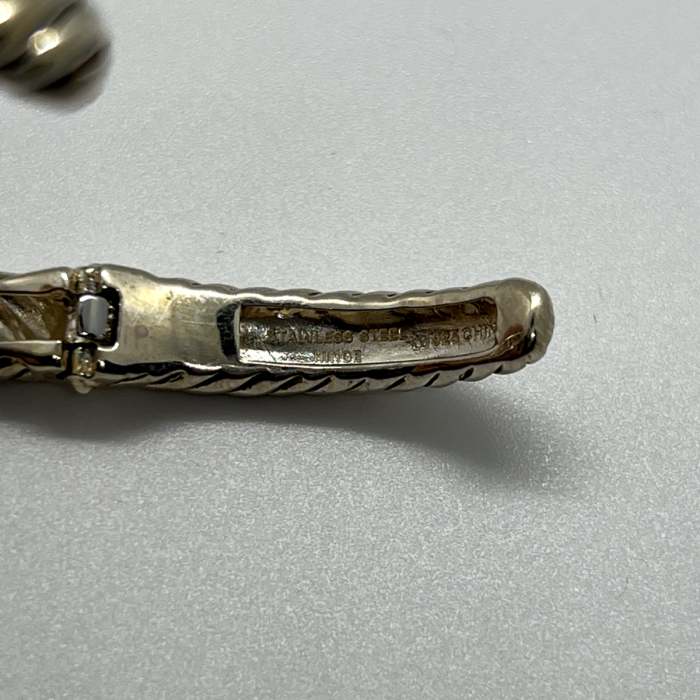 925 Sterling Silver Topaz Hinge Bracelet