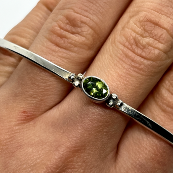 925 Sterling Silver Peridot Bracelet
