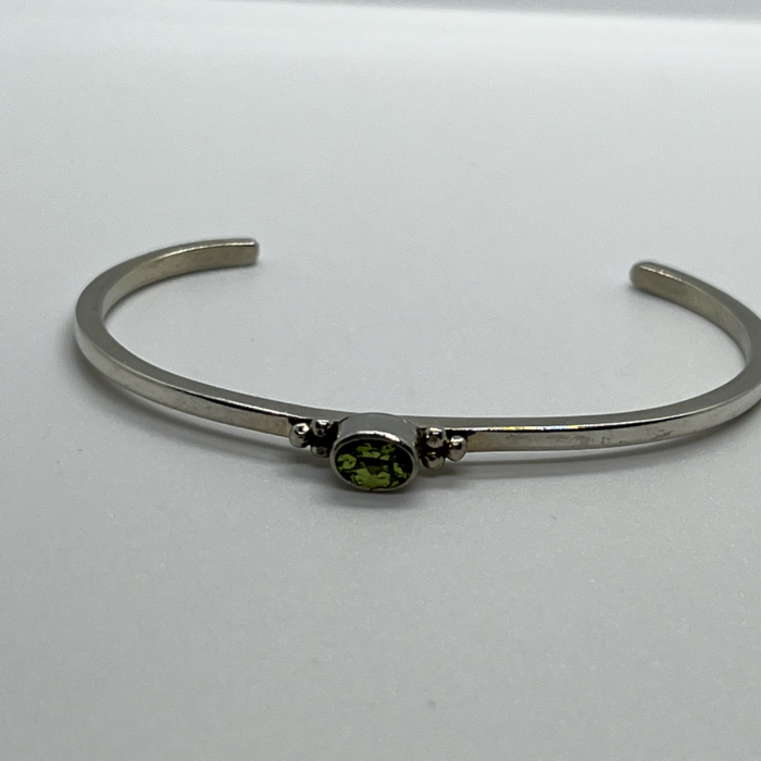 925 Sterling Silver Peridot Bracelet