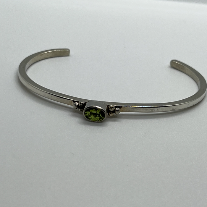 925 Sterling Silver Peridot Bracelet