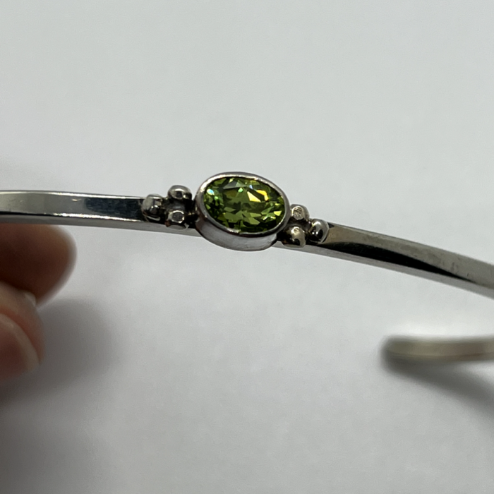925 Sterling Silver Peridot Bracelet