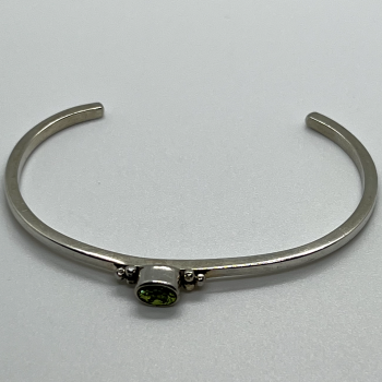 925 Sterling Silver Peridot Bracelet