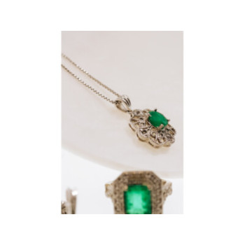 925 STERLING SILVER EMERALD & BERYL CHAIN WITH PENDANT