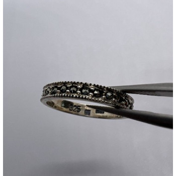 925 Sterling Silver & Marcasite Band Ring Size 6