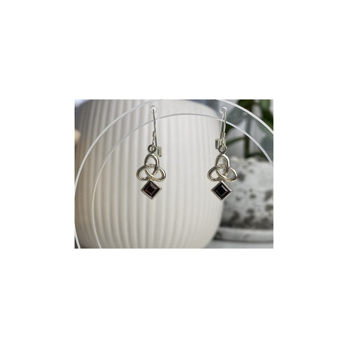 925 Sterling Silver Garnet Earrings