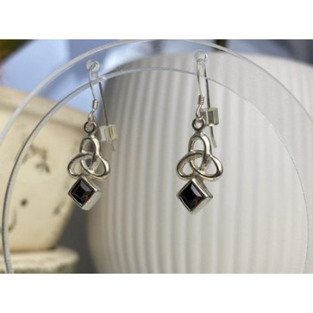 925 Sterling Silver Garnet Earrings
