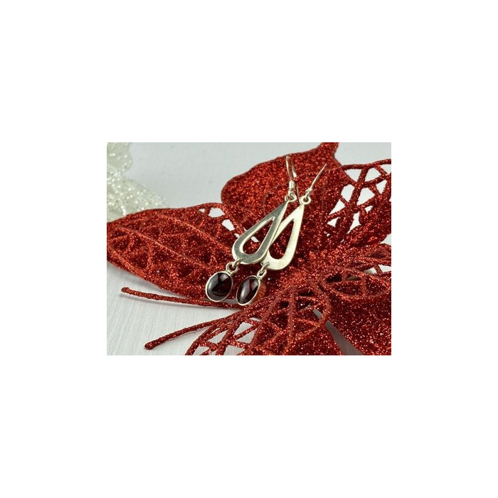 925 Sterling Silver Garnet Pyrope Earrings