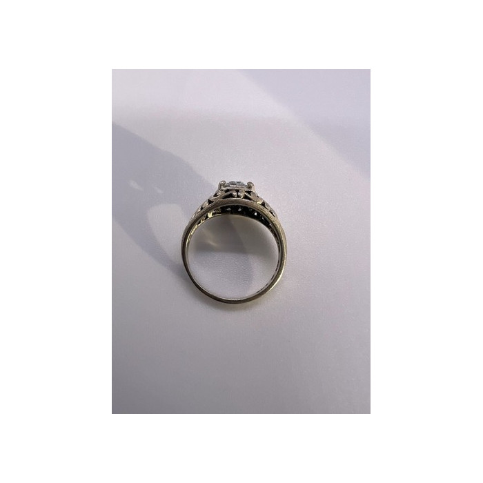 925 Sterling Silver & CZ Kbn Ring Size 4.5