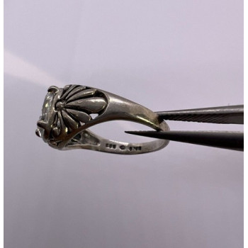 925 Sterling Silver & CZ Kbn Ring Size 4.5