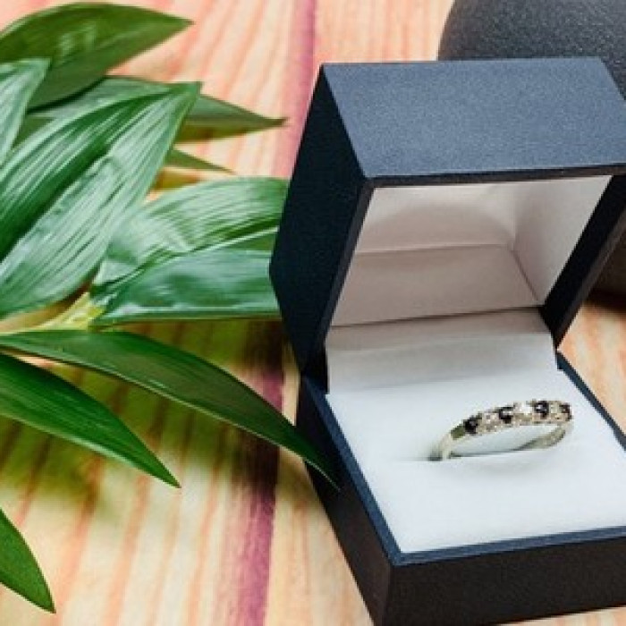925 Sterling Silver Black Spinel & CZ Ring Size 8.5
