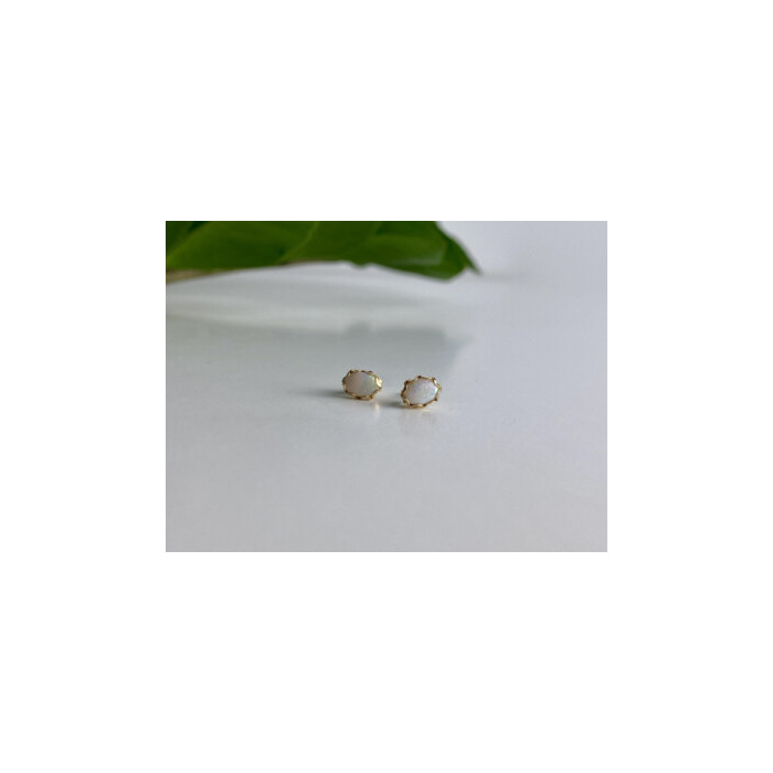 14K YELLOW GOLD WHITE OPAL EARRINGS