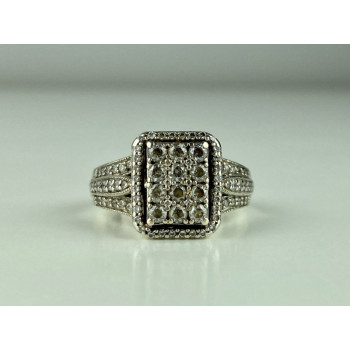 925 Sterling Silver CZ Ring Size 7