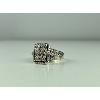 925 Sterling Silver CZ Ring Size 7
