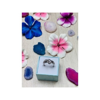 925 Sterling Silver White Topaz Ring Size 6.5