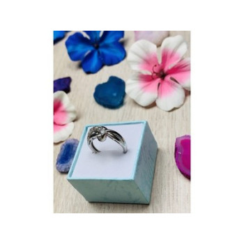 925 Sterling Silver White Topaz Ring Size 6.5