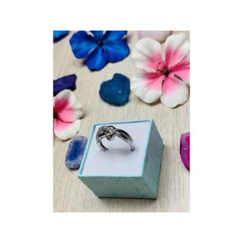 925 Sterling Silver White Topaz Ring Size 6.5