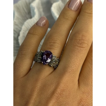 925 Sterling Silver Amethyst & Marcasite Ring Size 7