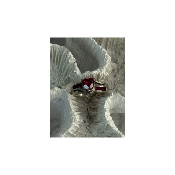 925 Sterling Silver Spinel Heart Ring Size 5